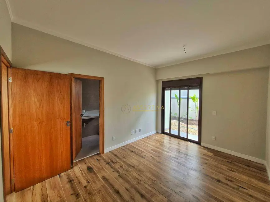 Foto 9 de Casa de Condomínio com 3 quartos à venda, 600m2 em Sao Jose Dos Campos - SP