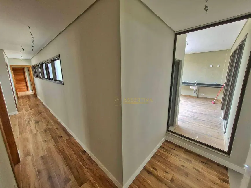 Foto 3 de Casa de Condomínio com 3 quartos à venda, 600m2 em Sao Jose Dos Campos - SP