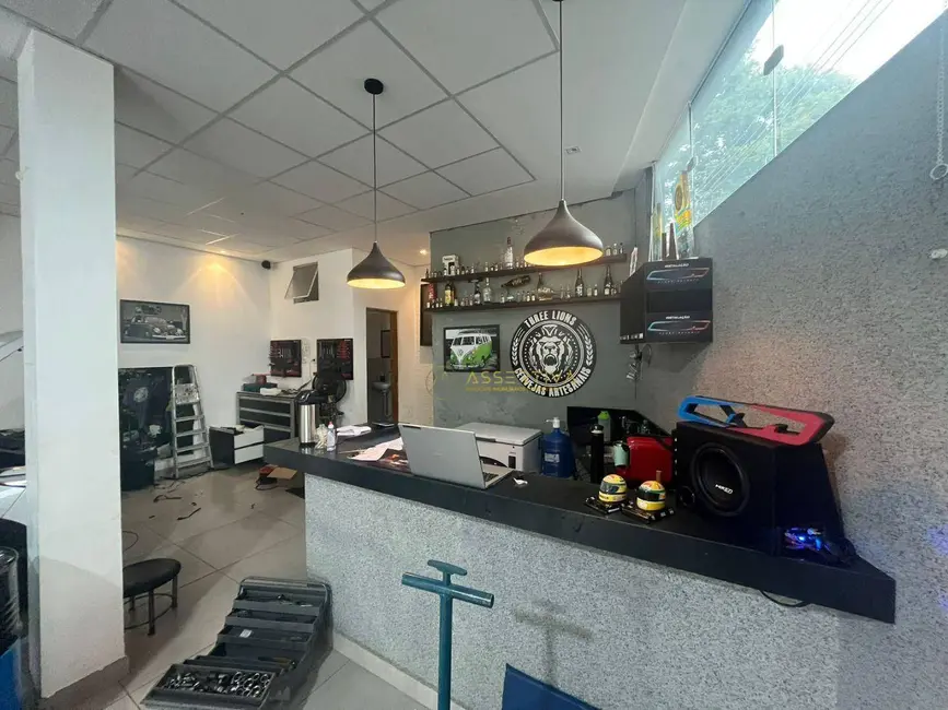 Loja para alugar, 110m2 em Sao Jose Dos Campos - SP - imagem 9 Foto 9 de Loja para alugar, 110m2 em Sao Jose Dos Campos - SP