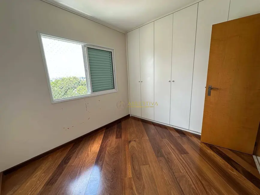 Apartamento com 3 quartos para alugar, 172m2 em Sao Jose Dos Campos - SP - imagem 9 Foto 9 de Apartamento com 3 quartos para alugar, 172m2 em Sao Jose Dos Campos - SP
