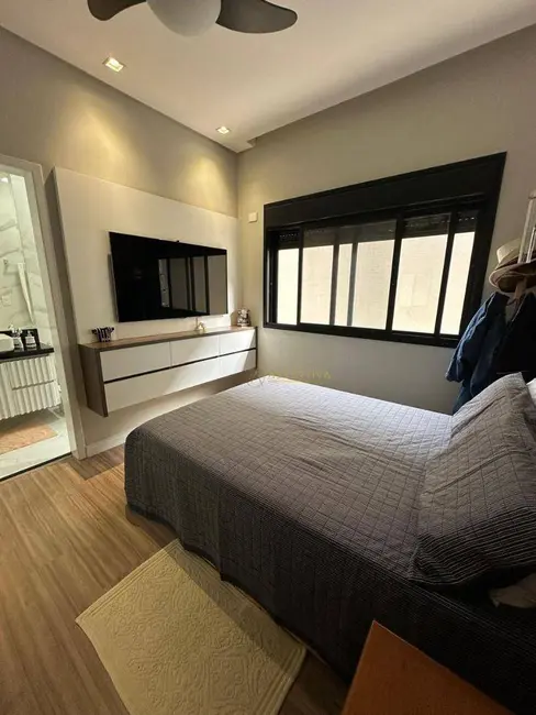 Casa de Condomínio com 3 quartos à venda, 308m2 em Sao Jose Dos Campos - SP - imagem 7 Foto 7 de Casa de Condomínio com 3 quartos à venda, 308m2 em Sao Jose Dos Campos - SP