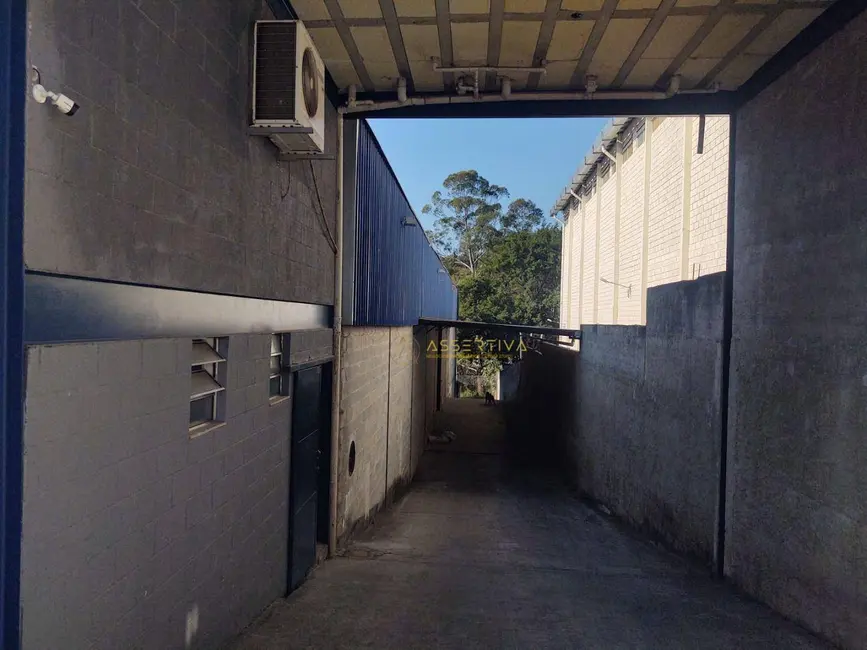 Foto 2 de Armazém / Galpão para alugar, 2500m2 em Sao Jose Dos Campos - SP