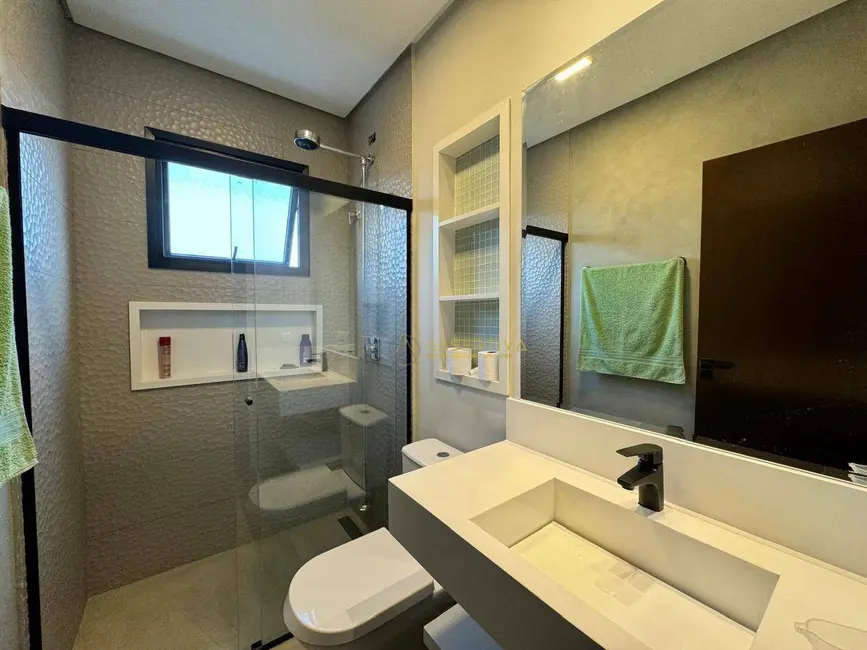 Foto 3 de Casa de Condomínio com 4 quartos à venda, 450m2 em Sao Jose Dos Campos - SP