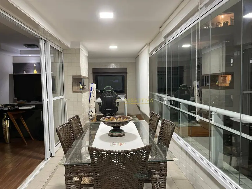 Foto 2 de Apartamento com 3 quartos à venda, 147m2 em Sao Jose Dos Campos - SP