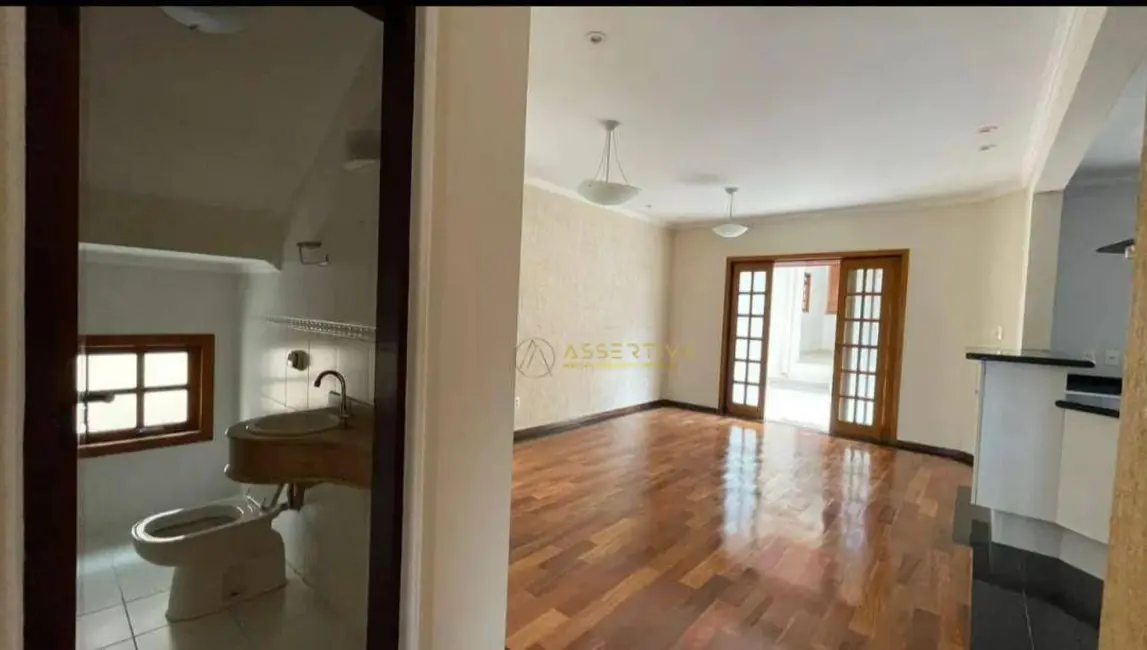 Foto 9 de Casa de Condomínio com 4 quartos à venda, 300m2 em Sao Jose Dos Campos - SP