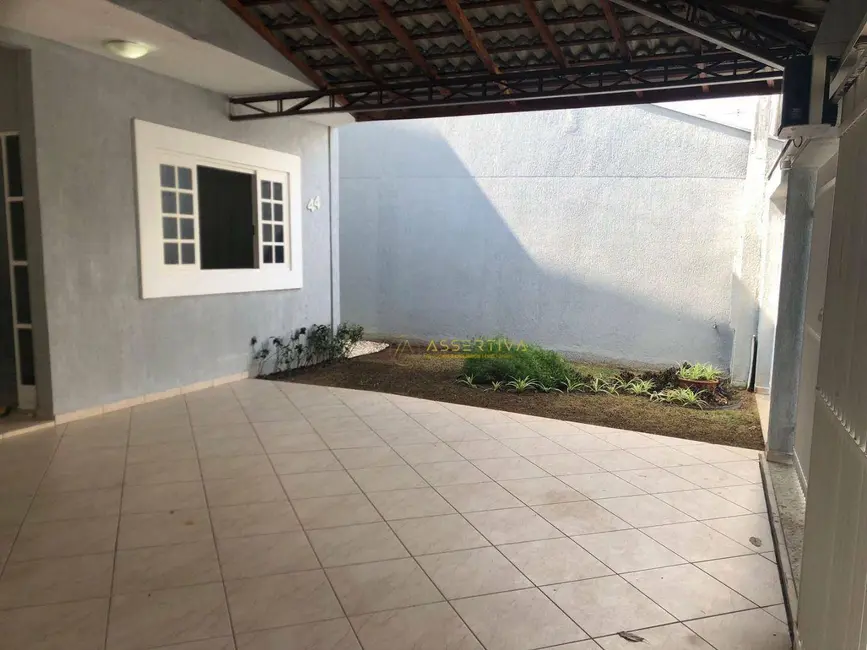 Foto 9 de Casa com 5 quartos à venda, 250m2 em Loteamento Villa Branca, Jacarei - SP