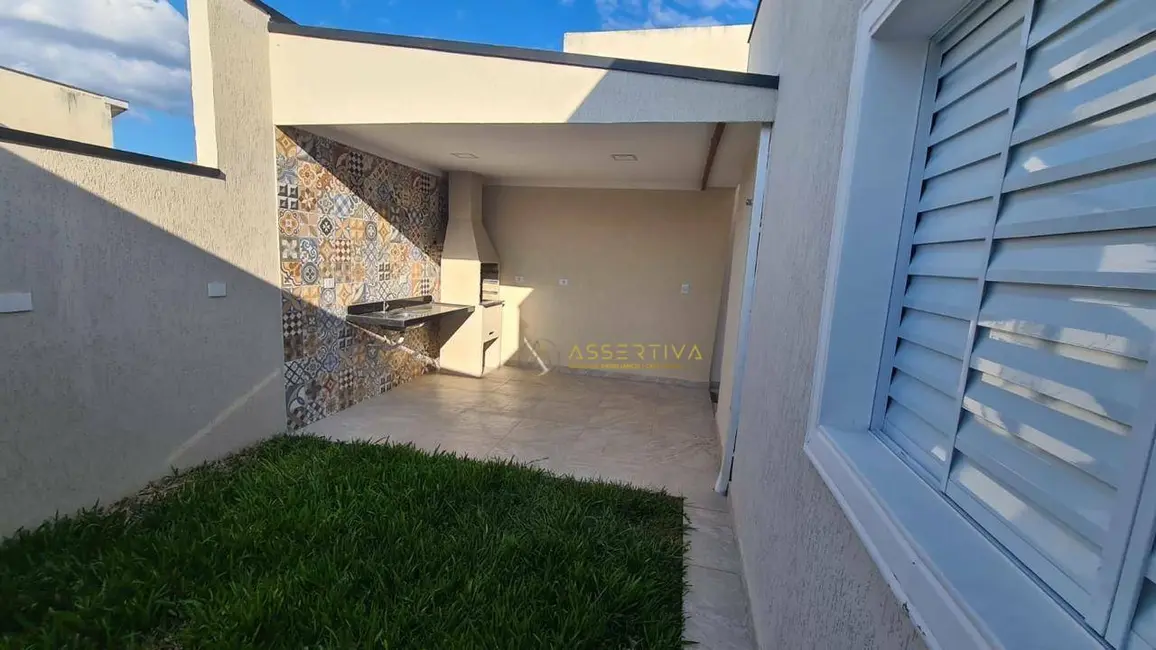 Foto 2 de Casa de Condomínio com 3 quartos à venda, 175m2 em Jacarei - SP