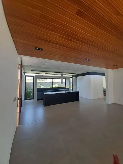 Foto 3 de Casa de Condomínio com 3 quartos à venda, 451m2 em Sao Jose Dos Campos - SP