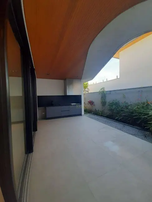 Casa de Condomínio com 3 quartos à venda, 451m2 em Sao Jose Dos Campos - SP - imagem 6 Foto 6 de Casa de Condomínio com 3 quartos à venda, 451m2 em Sao Jose Dos Campos - SP