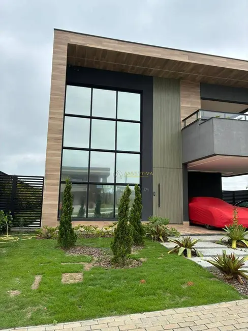 Foto 3 de Casa de Condomínio com 3 quartos para alugar, 450m2 em Sao Jose Dos Campos - SP