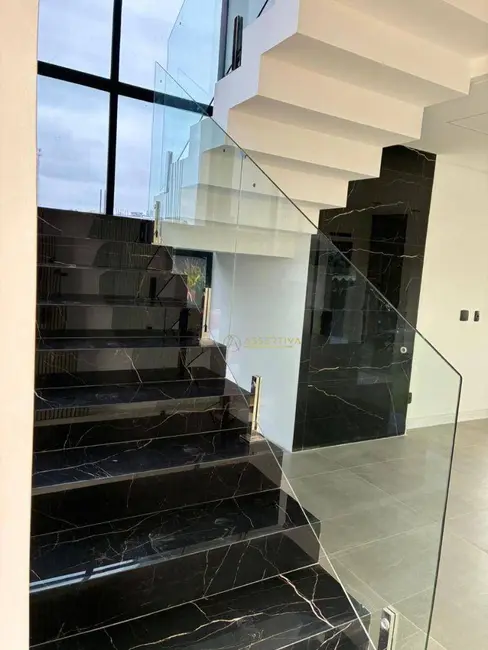 Foto 4 de Casa de Condomínio com 3 quartos para alugar, 450m2 em Sao Jose Dos Campos - SP