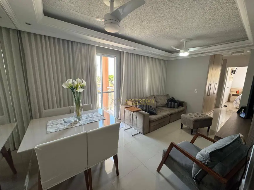 Foto 2 de Apartamento com 3 quartos à venda, 67m2 em Sao Jose Dos Campos - SP