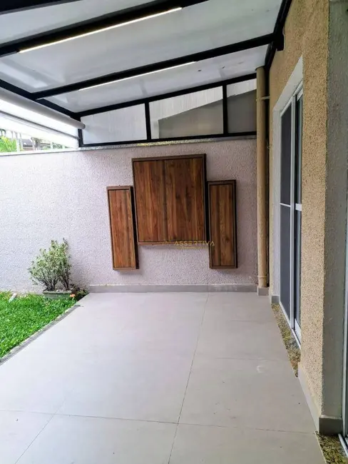 Casa de Condomínio com 3 quartos à venda, 145m2 em Sao Jose Dos Campos - SP - imagem 1 Foto 1 de Casa de Condomínio com 3 quartos à venda, 145m2 em Sao Jose Dos Campos - SP