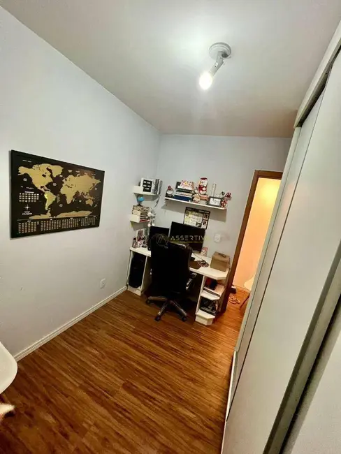 Foto 2 de Casa com 3 quartos à venda, 150m2 em Sao Jose Dos Campos - SP
