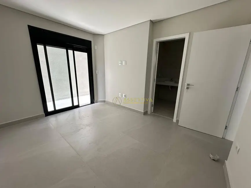 Foto 4 de Casa de Condomínio com 5 quartos à venda, 360m2 em Sao Jose Dos Campos - SP