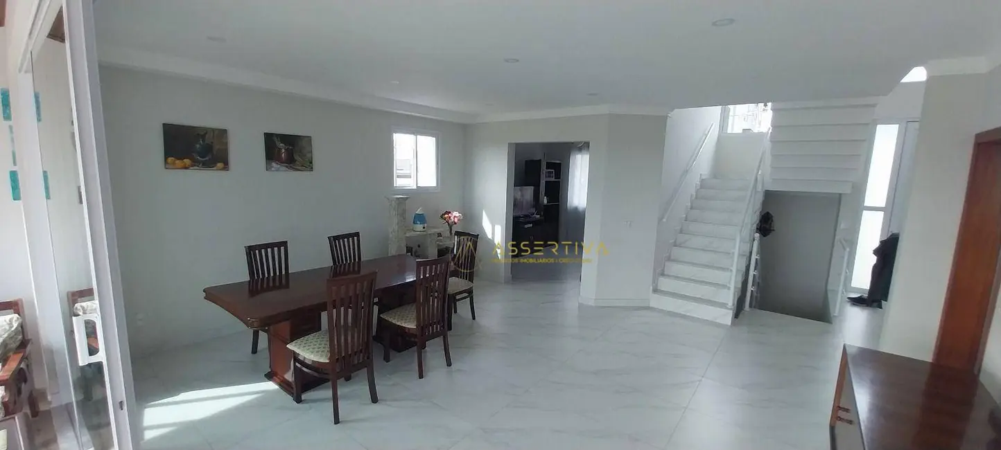 Foto 4 de Casa de Condomínio com 3 quartos à venda, 455m2 em Sao Jose Dos Campos - SP