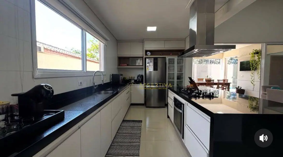 Foto 5 de Casa de Condomínio com 3 quartos à venda, 419m2 em Loteamento Residencial Reserva dos Lagos, Pindamonhangaba - SP