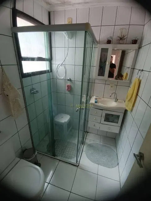 Foto 2 de Apartamento com 2 quartos à venda, 77m2 em Centro, Jacarei - SP