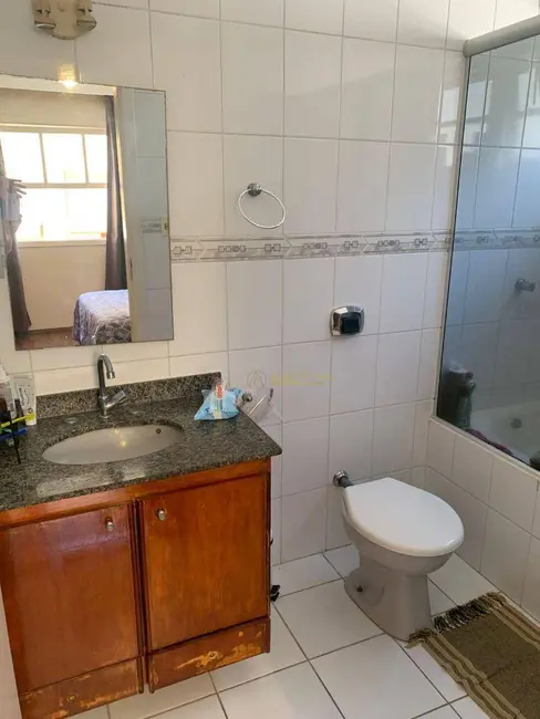 Foto 3 de Casa com 4 quartos à venda, 250m2 em Sao Jose Dos Campos - SP