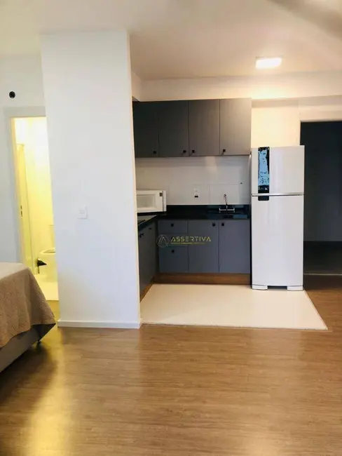 Foto 4 de Apartamento com 1 quarto para alugar, 33m2 em Sao Jose Dos Campos - SP