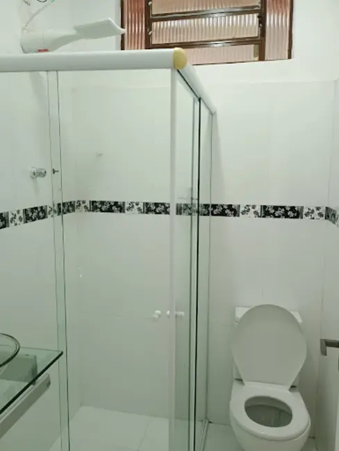 Foto 3 de Chácara com 3 quartos à venda em Sao Jose Dos Campos - SP