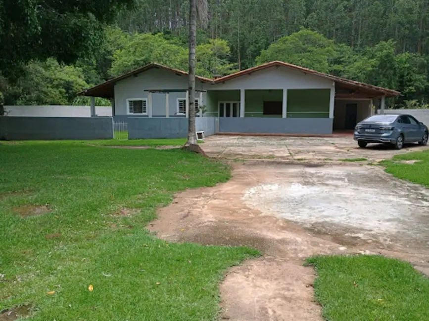 Foto 1 de Chácara com 3 quartos à venda em Sao Jose Dos Campos - SP
