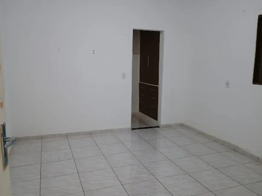 Foto 4 de Chácara com 3 quartos à venda em Sao Jose Dos Campos - SP