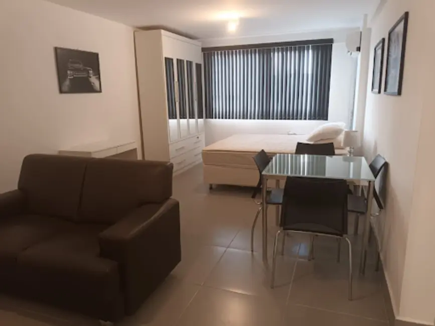 Foto 1 de Apartamento com 1 quarto para alugar, 50m2 em Sao Jose Dos Campos - SP