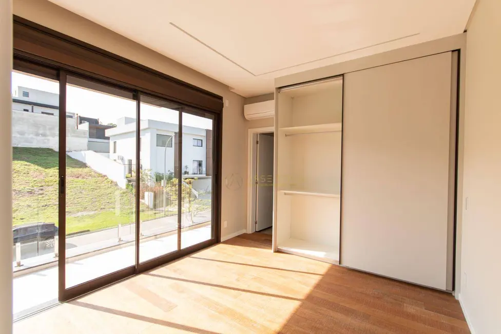 Foto 9 de Sobrado com 4 quartos à venda, 523m2 em Sao Jose Dos Campos - SP