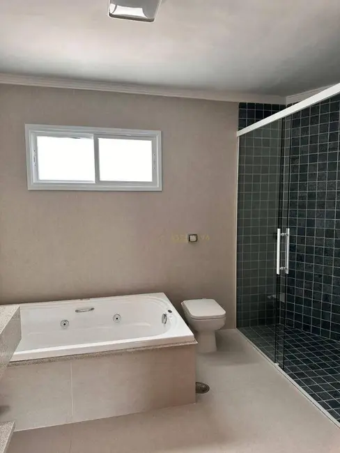 Casa de Condomínio com 4 quartos à venda, 1000m2 em Guararema - SP - imagem 4 Foto 4 de Casa de Condomínio com 4 quartos à venda, 1000m2 em Guararema - SP