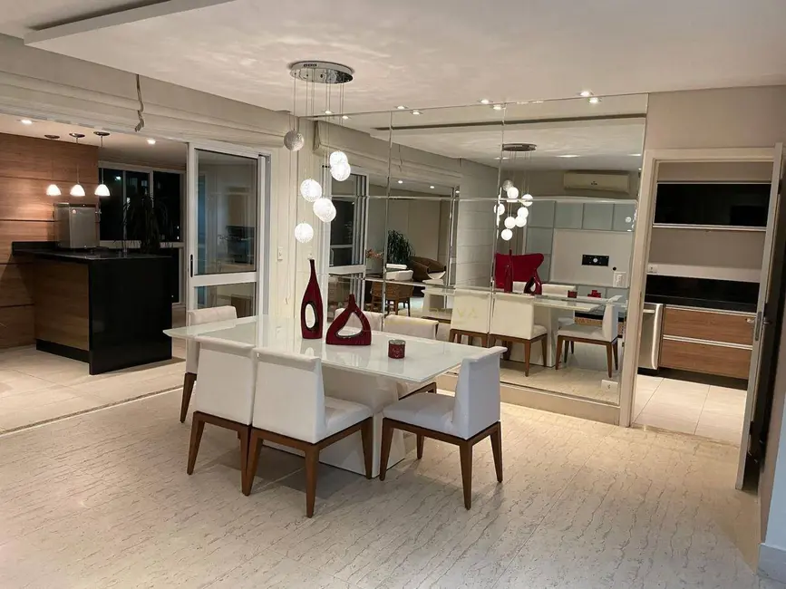 Apartamento com 4 quartos à venda, 183m2 em Sao Jose Dos Campos - SP - imagem 5 Foto 5 de Apartamento com 4 quartos à venda, 183m2 em Sao Jose Dos Campos - SP