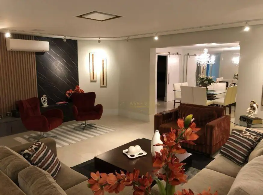 Foto 1 de Apartamento com 3 quartos à venda, 236m2 em Sao Jose Dos Campos - SP