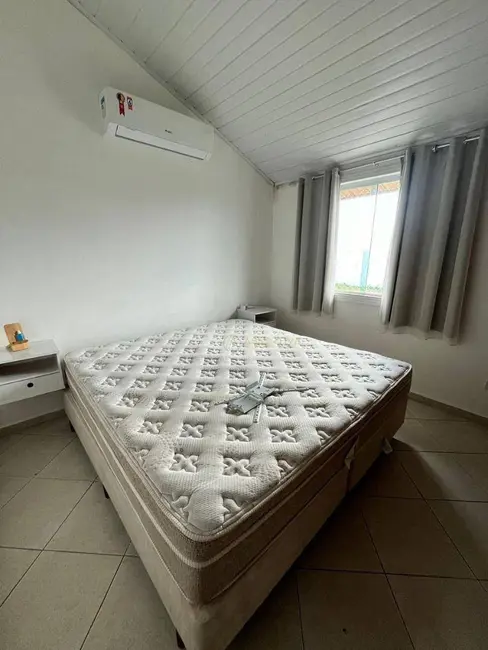 Casa de Condomínio com 4 quartos à venda, 170m2 em Jardim Santa Maria, Jacarei - SP - imagem 8 Foto 8 de Casa de Condomínio com 4 quartos à venda, 170m2 em Jardim Santa Maria, Jacarei - SP