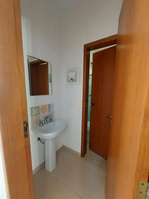 Casa de Condomínio com 3 quartos à venda, 300m2 em Sao Jose Dos Campos - SP - imagem 9 Foto 9 de Casa de Condomínio com 3 quartos à venda, 300m2 em Sao Jose Dos Campos - SP