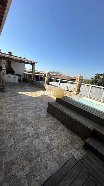 Foto 2 de Casa com 3 quartos à venda, 215m2 em Contagem - MG