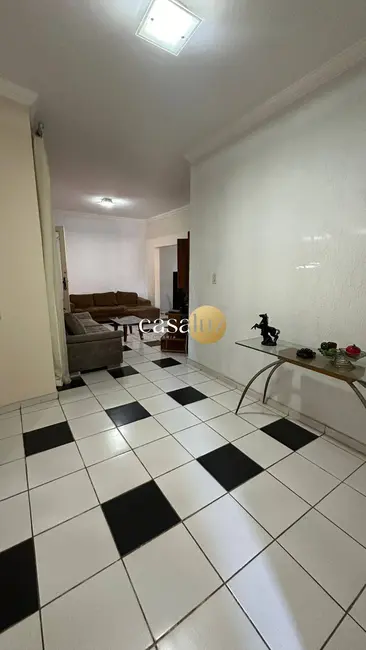Foto 3 de Casa com 3 quartos à venda, 215m2 em Contagem - MG