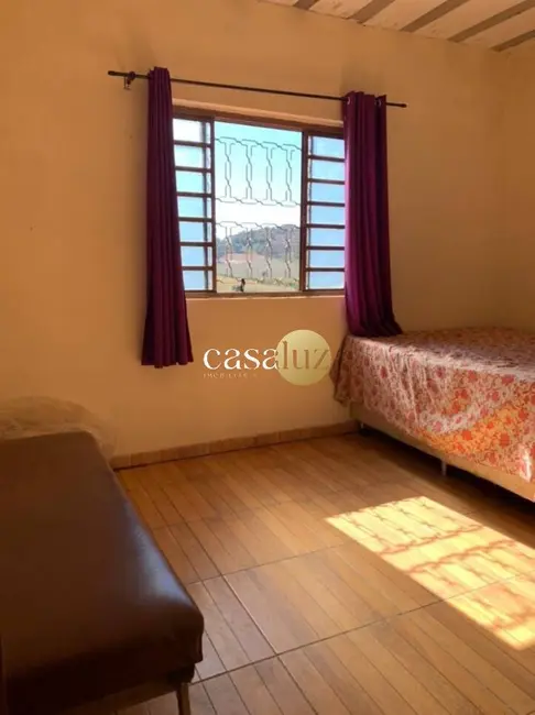 Chácara com 2 quartos à venda, 1020m2 em Bonfim - MG - imagem 8 Foto 8 de Chácara com 2 quartos à venda, 1020m2 em Bonfim - MG