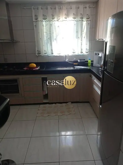 Foto 7 de Casa com 3 quartos à venda, 360m2 em Centro, Sarzedo - MG