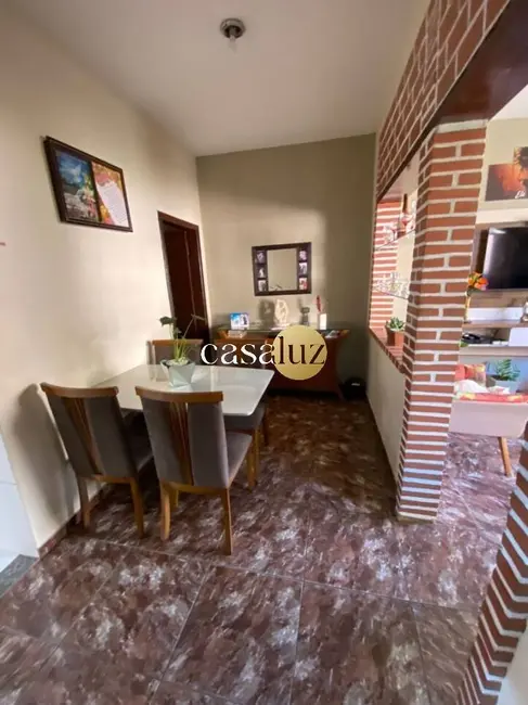 Casa com 1 quarto à venda, 765m2 em Belo Horizonte - MG - imagem 8 Foto 8 de Casa com 1 quarto à venda, 765m2 em Belo Horizonte - MG