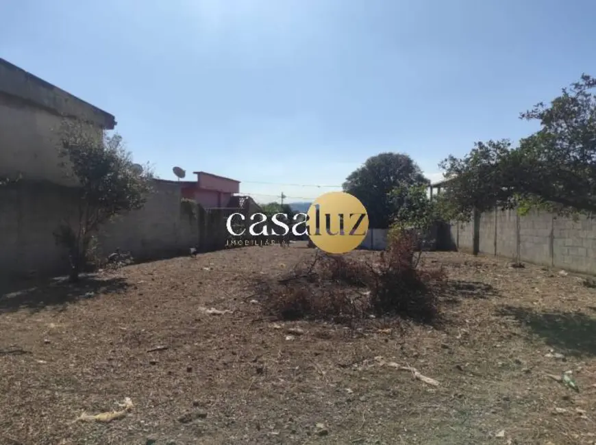 Foto 1 de Terreno / Lote à venda, 360m2 em Sarzedo - MG