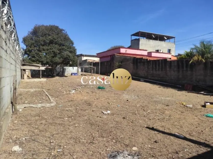 Foto 4 de Terreno / Lote à venda, 360m2 em Sarzedo - MG
