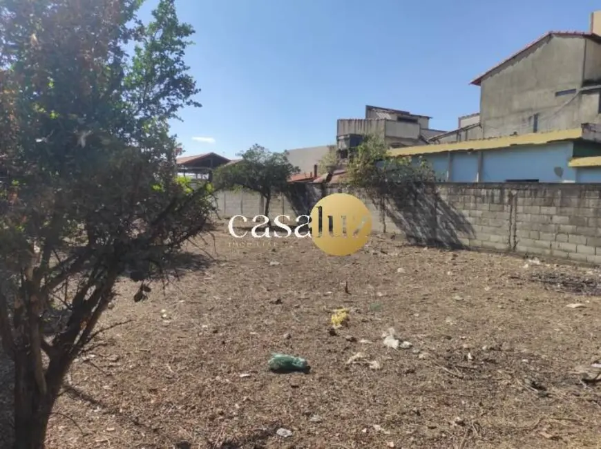 Foto 3 de Terreno / Lote à venda, 360m2 em Sarzedo - MG