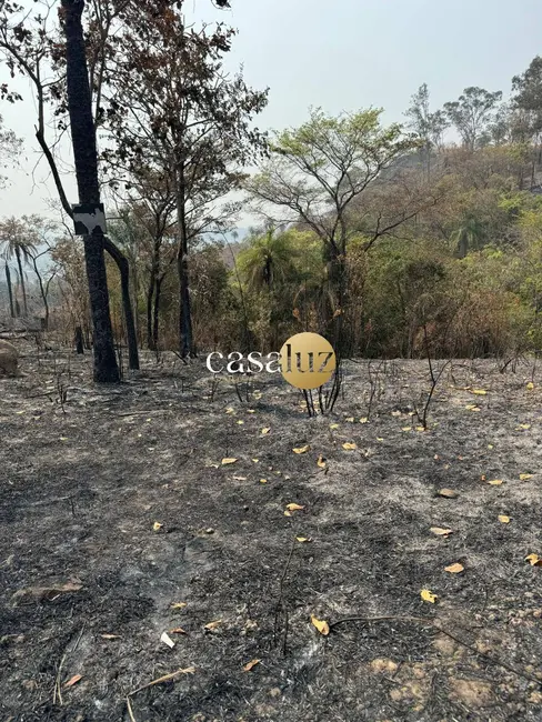 Foto 3 de Terreno / Lote à venda, 1020m2 em Sarzedo - MG