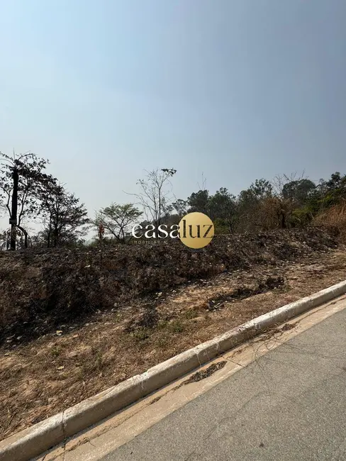 Foto 6 de Terreno / Lote à venda, 1020m2 em Sarzedo - MG