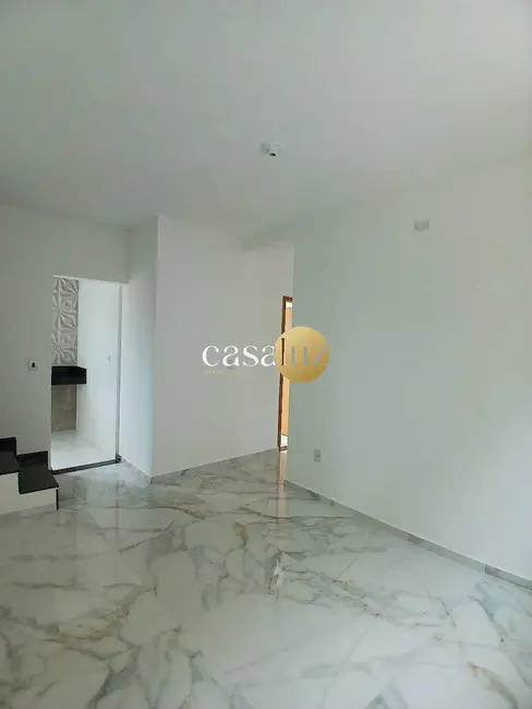 Foto 2 de Cobertura com 3 quartos à venda, 140m2 em Sarzedo - MG