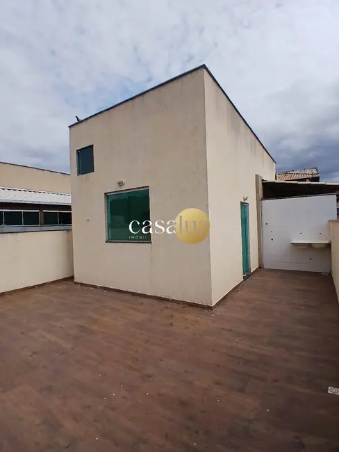 Foto 1 de Cobertura com 3 quartos à venda, 140m2 em Sarzedo - MG