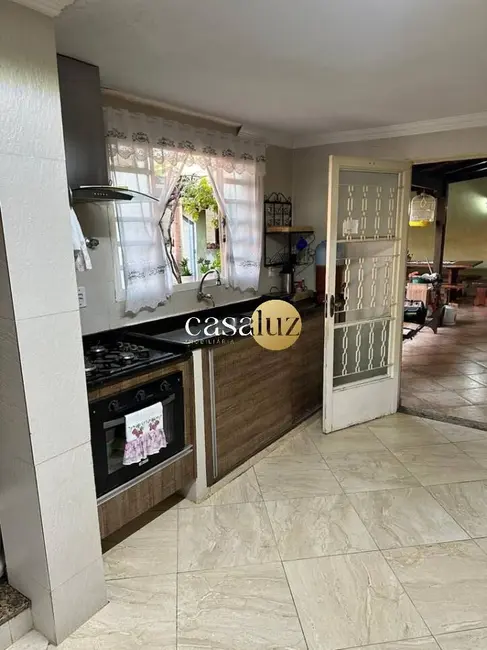 Foto 6 de Casa com 3 quartos à venda, 267m2 em Sarzedo - MG