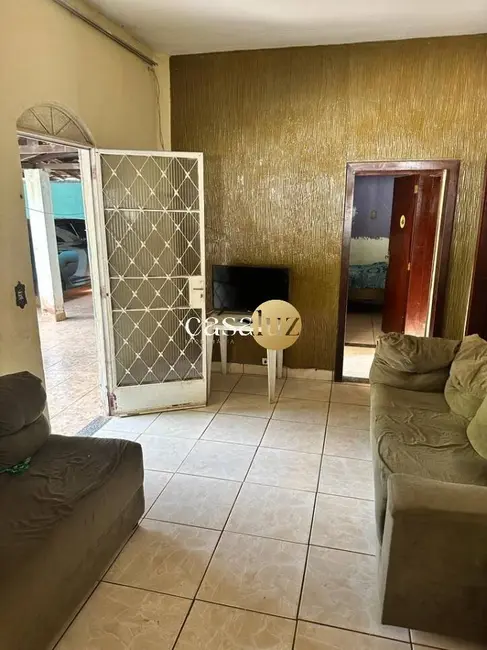 Foto 3 de Chácara com 3 quartos à venda, 1000m2 em Sarzedo - MG