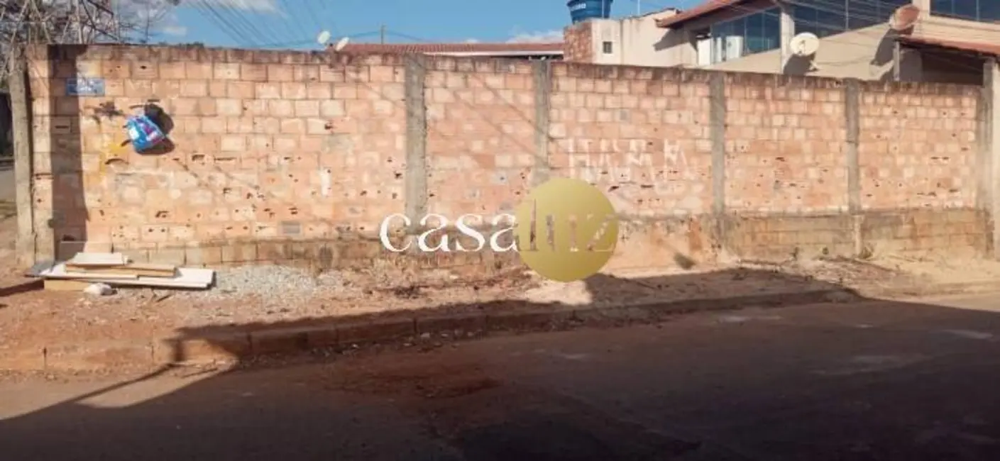 Terreno / Lote à venda, 270m2 em São Pedro, Ibirite - MG - imagem 2 Foto 2 de Terreno / Lote à venda, 270m2 em São Pedro, Ibirite - MG
