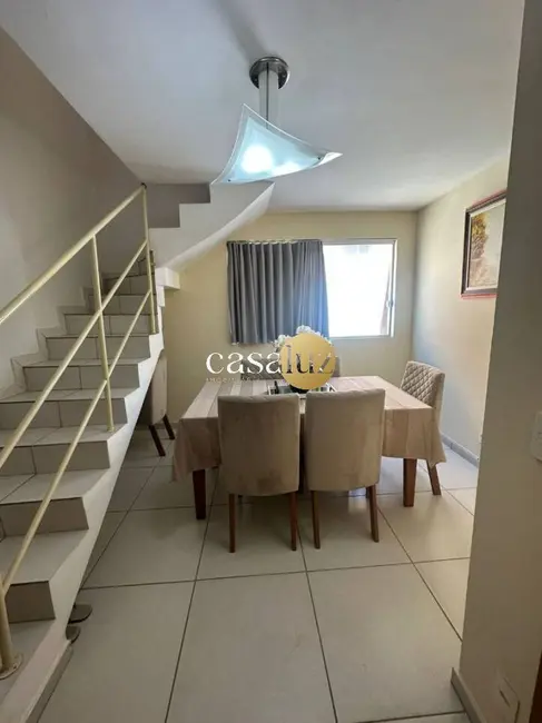 Foto 2 de Cobertura com 2 quartos à venda, 145m2 em Sarzedo - MG